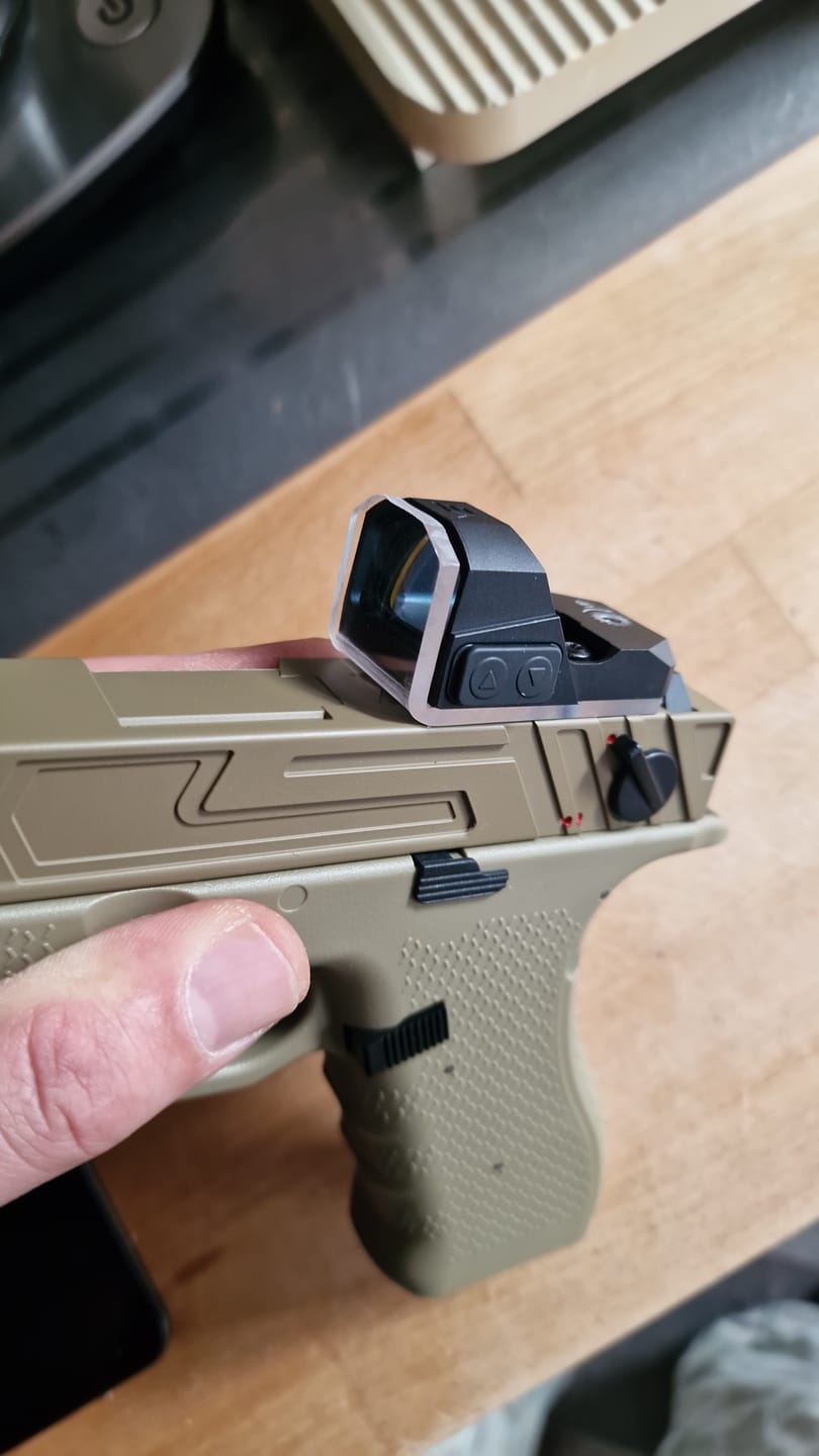 Customer photo review of Vector Optics SCRD-19II Frenzy 1x17x24