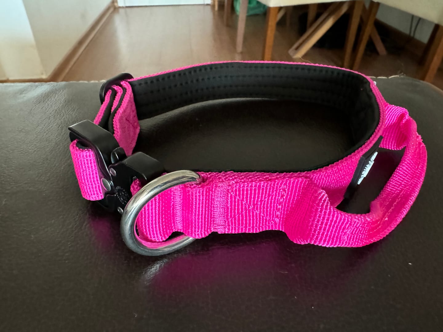 Customer photo review of 2.5cm Combat® Collar | With Handle & Rated Clip - Magenta v2.0