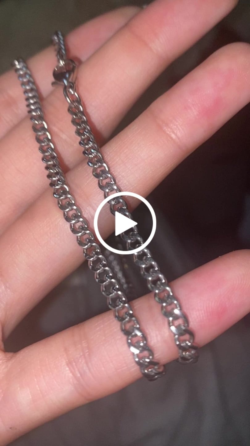 Customer video review of 3.5mm Cuban Link Chain