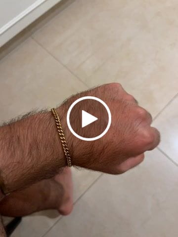 Customer video review of צמיד Zeus