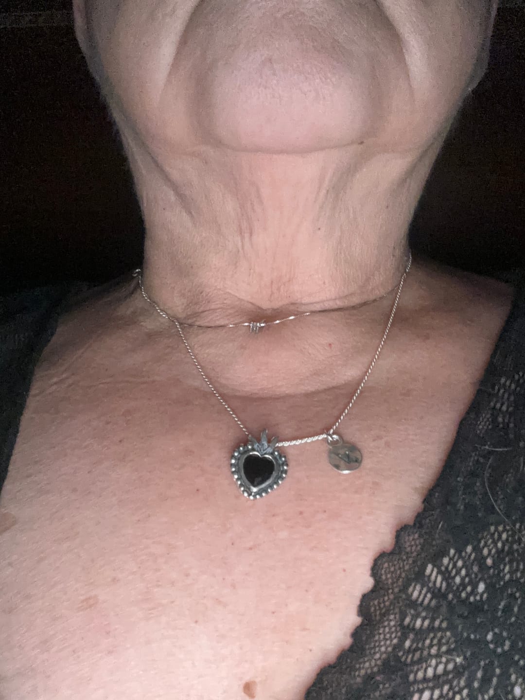 Customer photo review of Agrega una Medallita con Inicial por $15.990