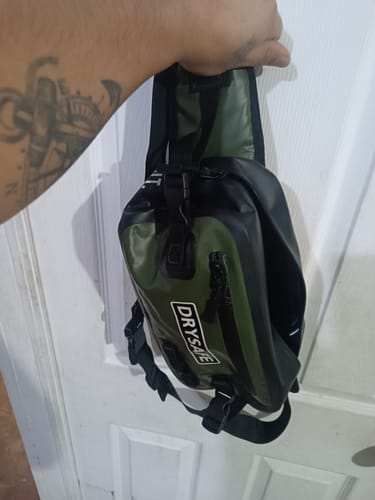 Customer photo review of Banano Outdoor TREKAN 3 Litros Waterproof - Drysafe - Verde