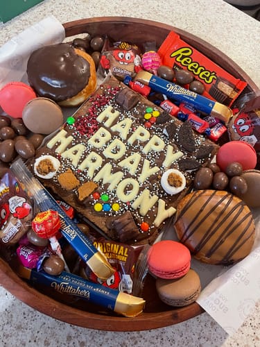 Customer photo review of Custom message loaded brownie