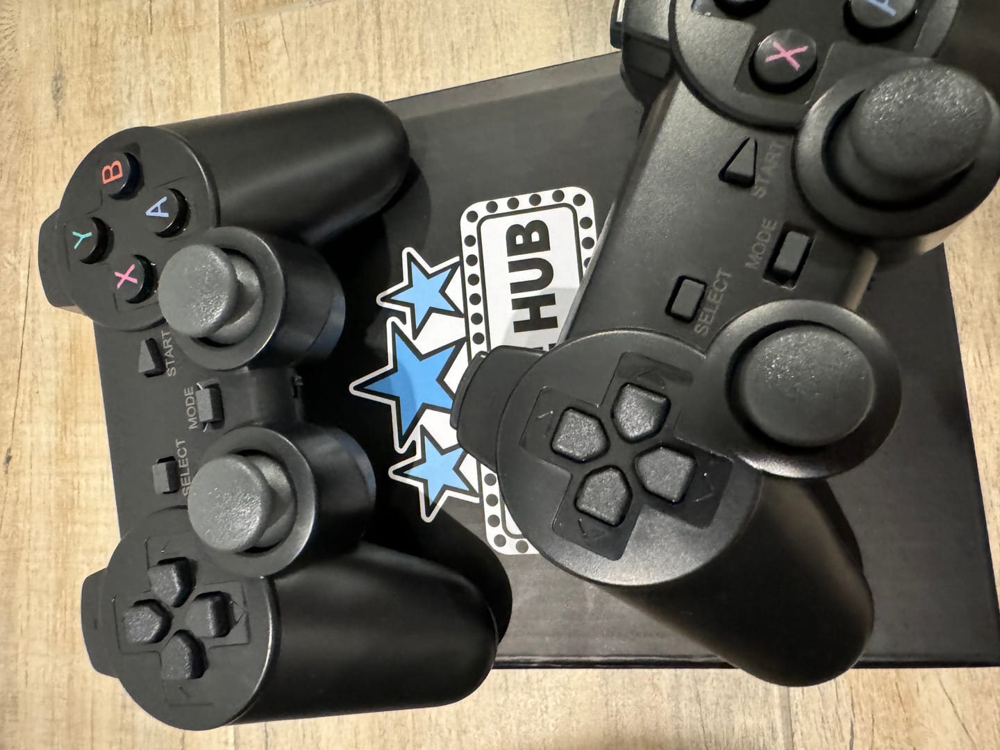 Customer photo review of MovieHub™ Ultra HD Gaming Bundle