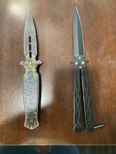 Customer photo review of Mystery Knives Box™