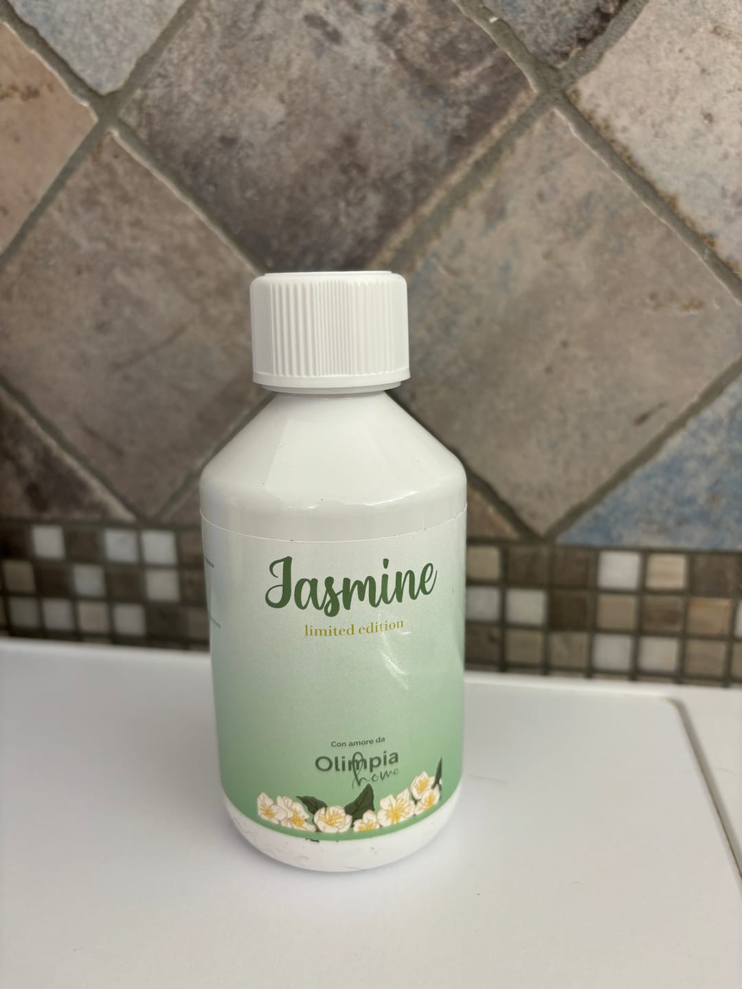 Customer photo review of Jasmine - Una Stagione Incantata in Ogni Tua Giornata