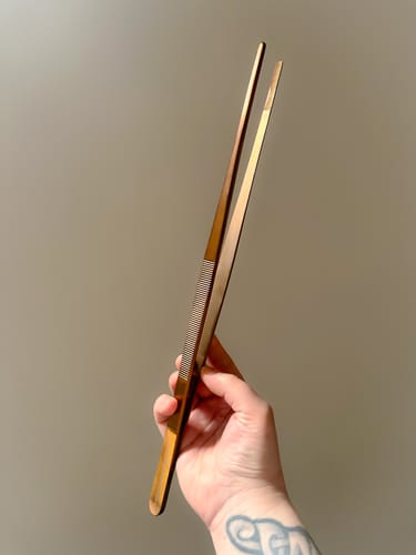 Customer photo review of XL High Precision BBQ tongs