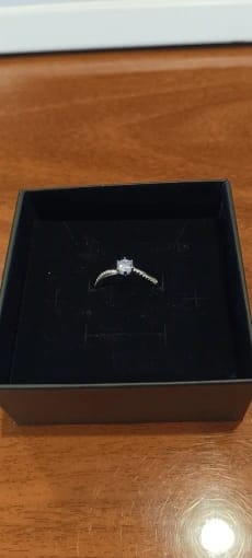 Customer photo review of Anel Solitário Prata 925