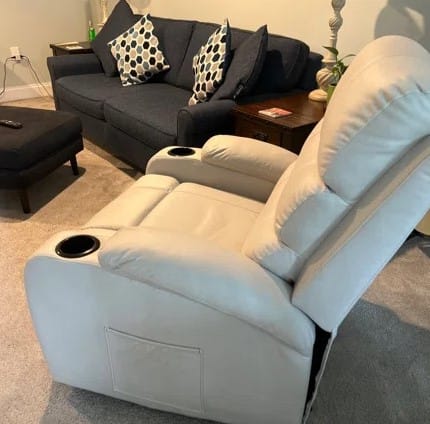 Customer photo review of Homrest Power Lift Chair Recliner for Elderly with Massage & Heat, Cup Holders & USB Port, Beige White