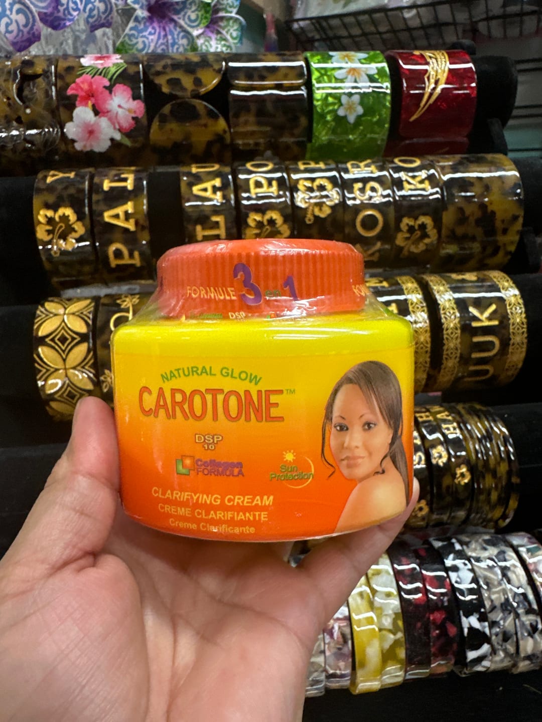 Customer photo review of Carotone Cream Jar 300 ml