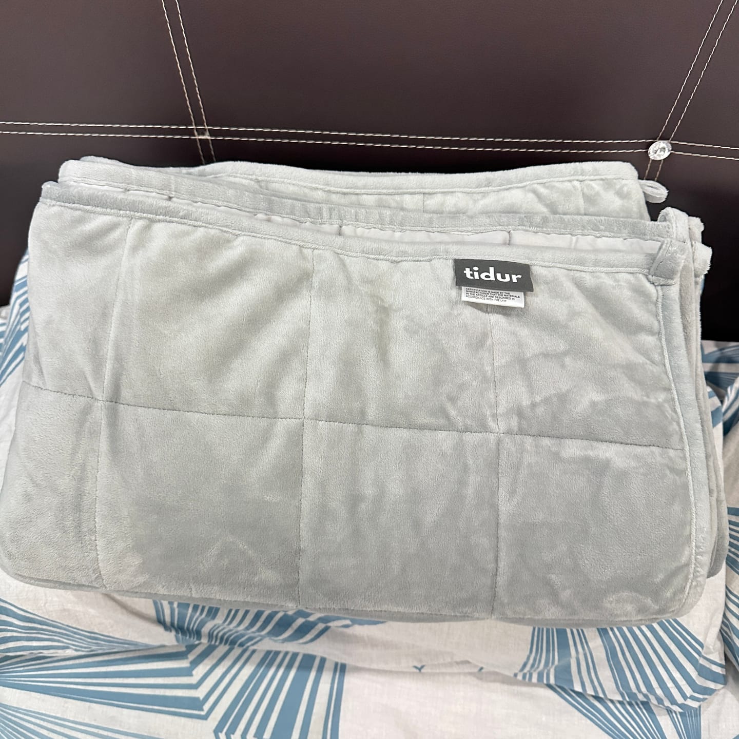 Customer photo review of Tidur Weighted Blankets