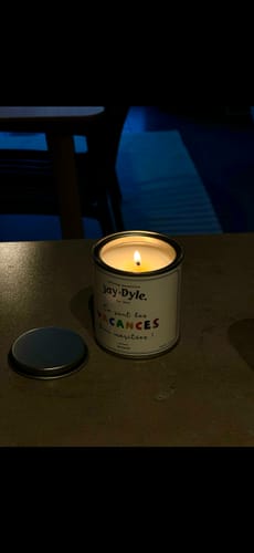 Customer photo review of Bougie cadeau professeur • Monoï • Vacances
