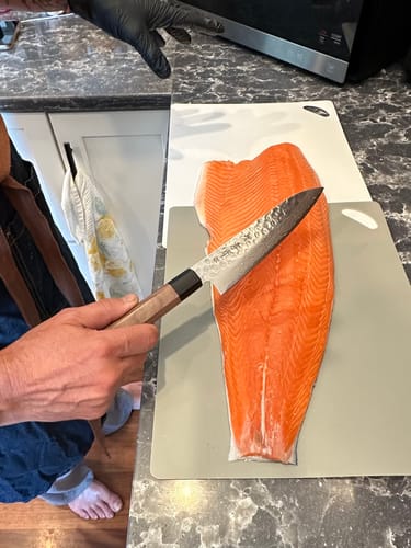 Customer photo review of Sakai Takayuki 45 Layer Damascus Wa Gyutou 180mm (7.1")