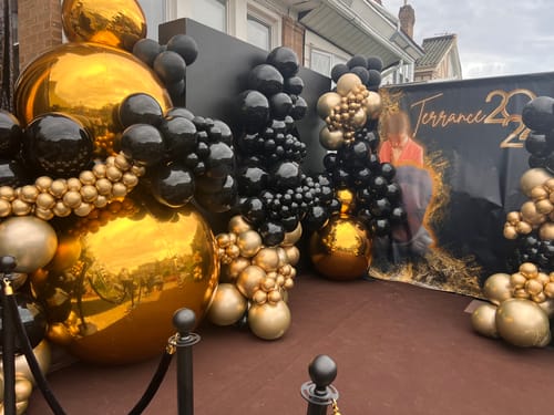 Customer photo review of Golden Color Inflatable Mirror Ball Reusable Big Bubble Balloon