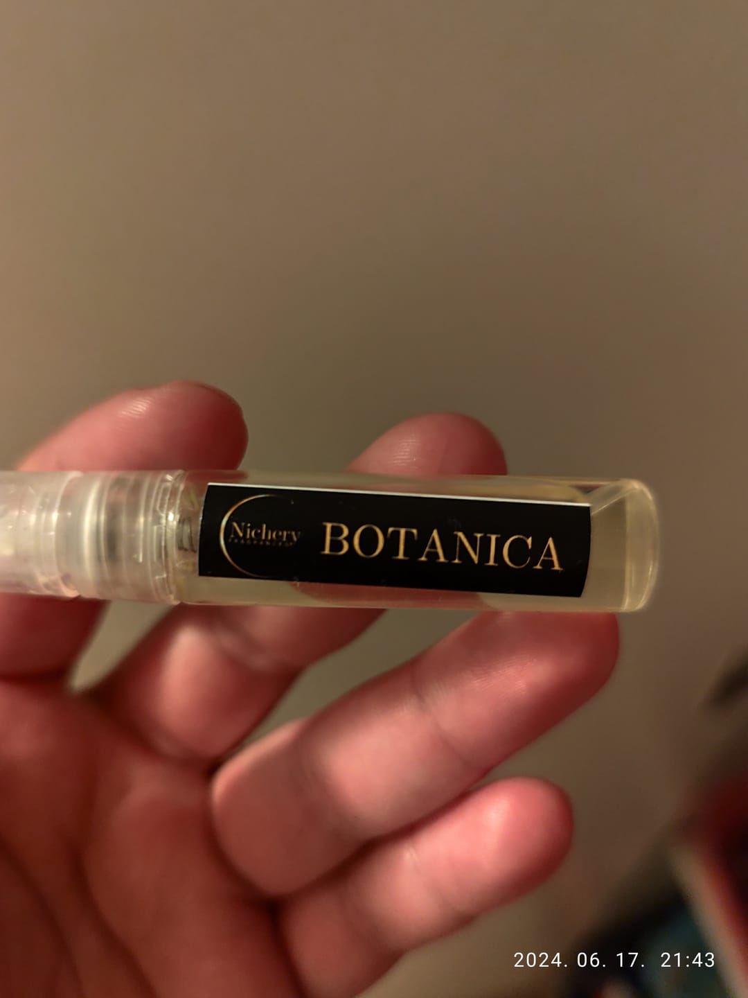 Customer photo review of Nichery Botanica - Unisex 2ml
