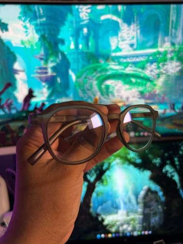 Customer photo review of Zenottic Reading Glasses Kenny