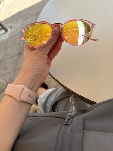 Customer photo review of Zenottic Sun Glasses Leah