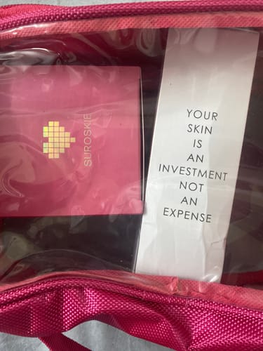 Customer photo review of Combo of 1.Feather Touch + 2.Sleeping mask