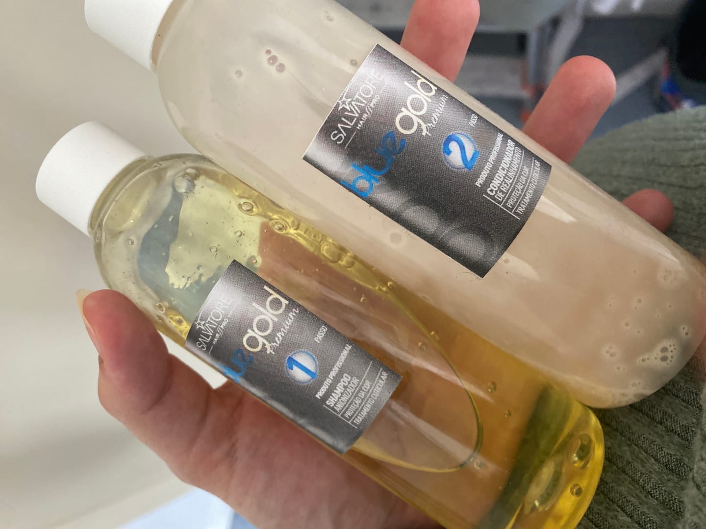 Customer photo review of Lissage Au Tanin Salvatore Blue Gold