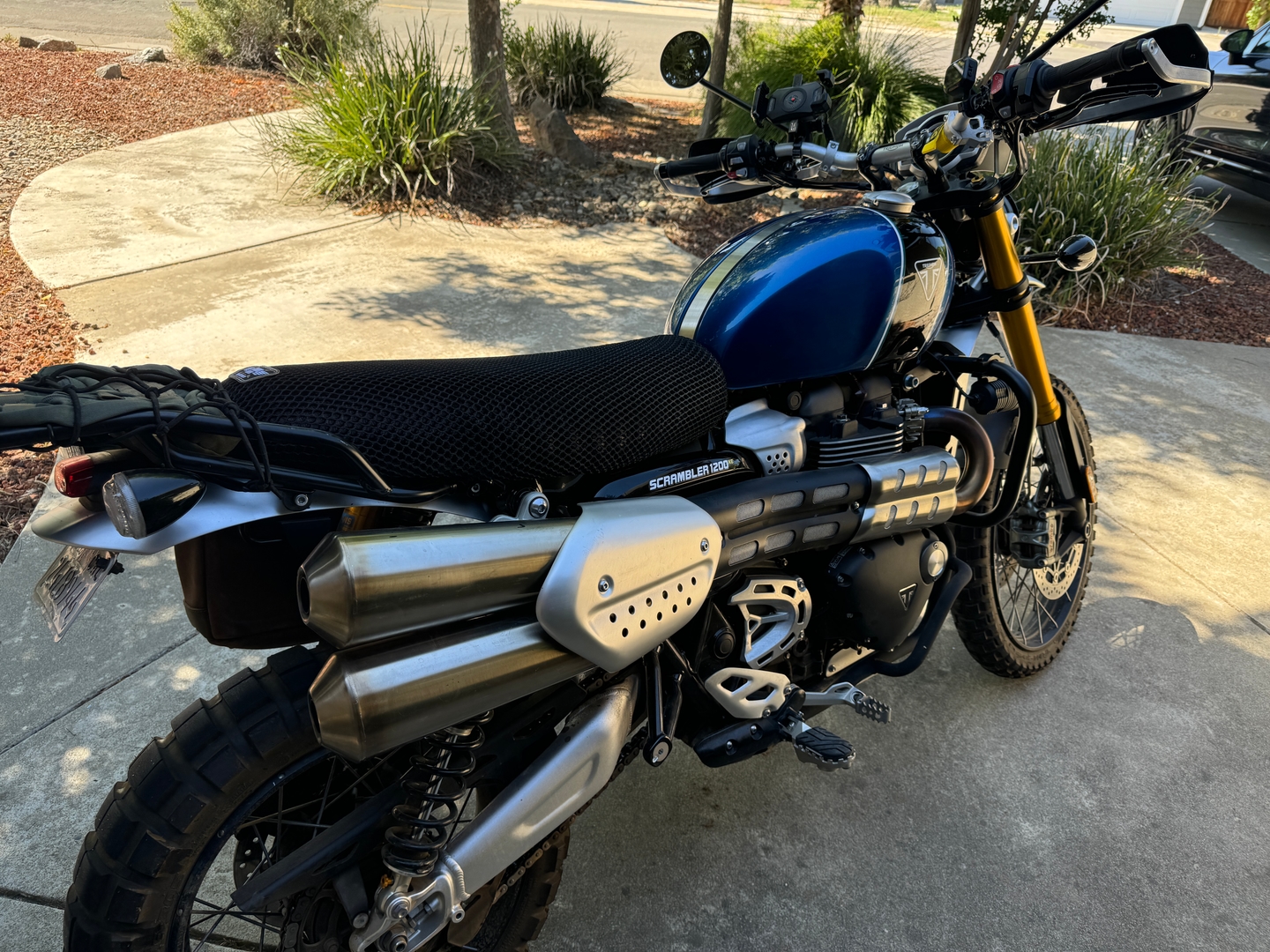 Wind Rider mesh seat cover on a Triumph Scrambler 1200