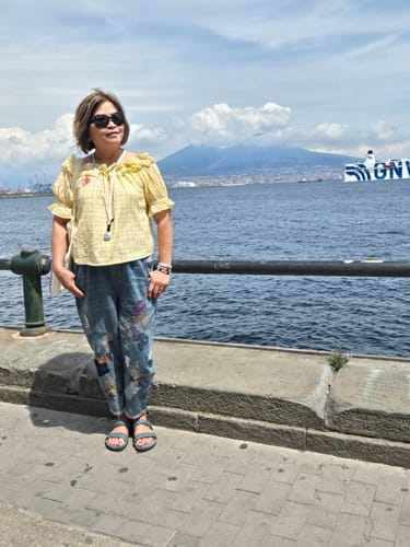 Customer photo review of Women Summer Vintage Stitching Pocket Denim Harem Pants