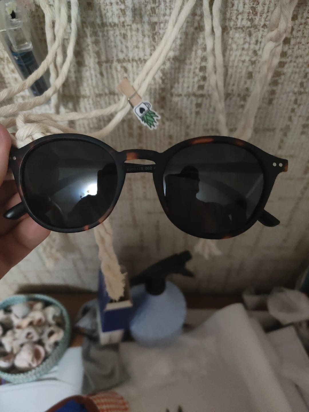 Customer photo review of Zenottic Sun Glasses Samuel