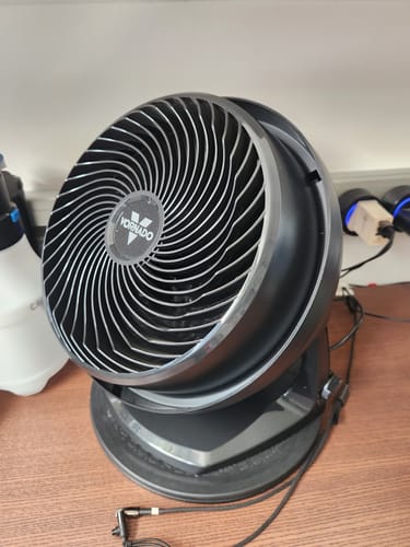 Customer photo review of ^-Perfect for small spaces -^ Vornado 62 Air Circulator