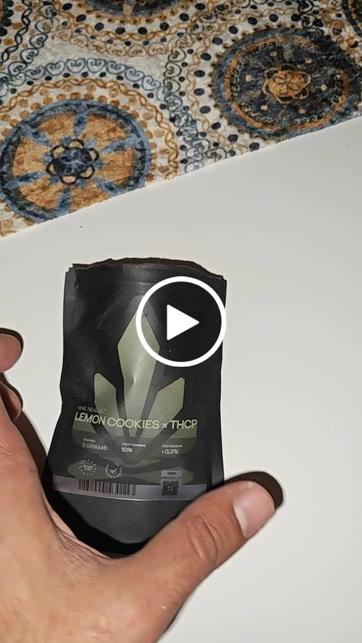 Customer video review of LEMON COOKIES x 10% THCP