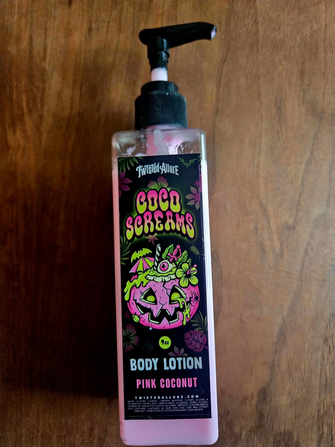 Customer photo review of Coco Screams Body Lotion