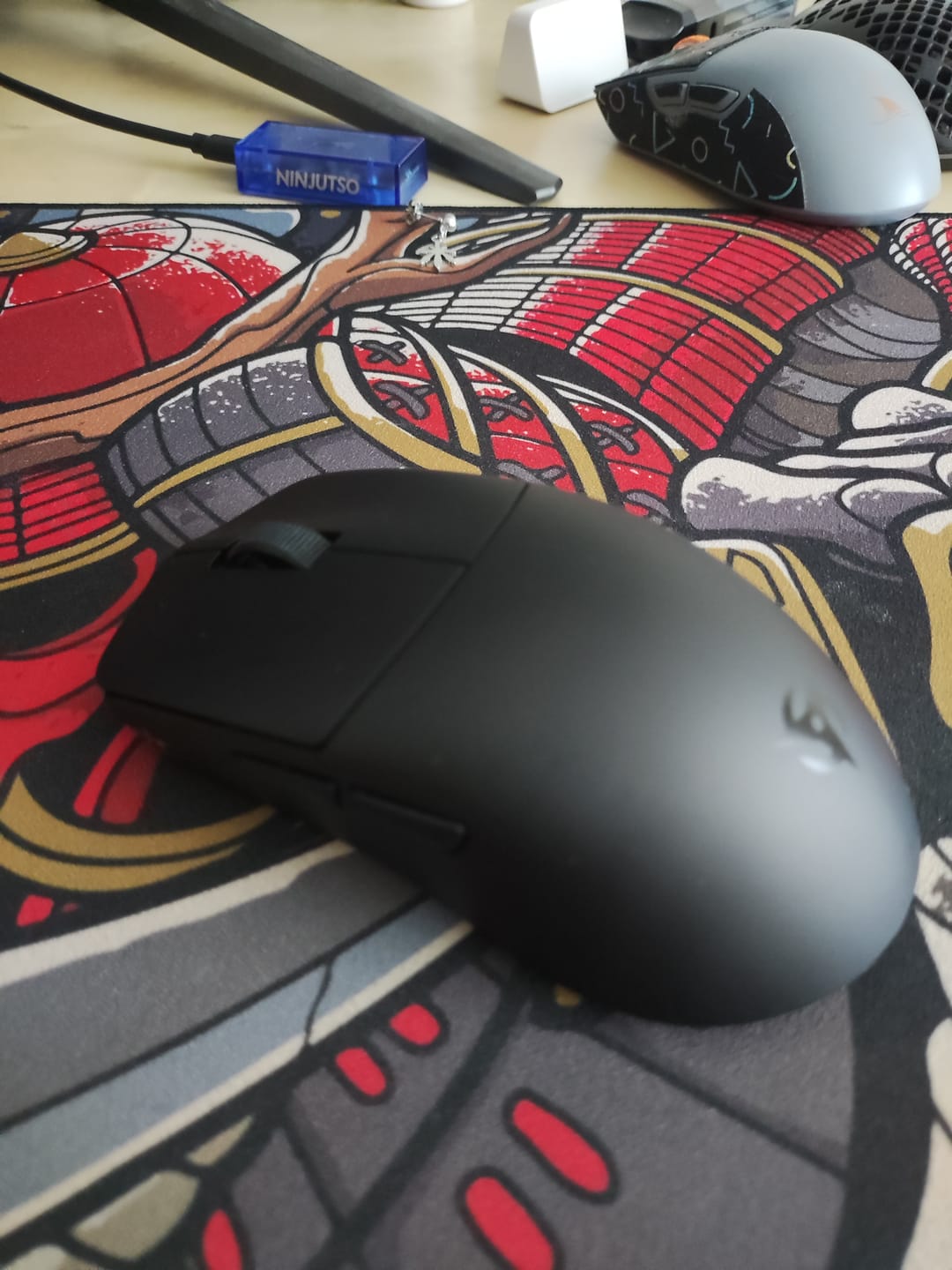 Customer photo review of Ninjutso Sora V2 8K Wireless Mouse