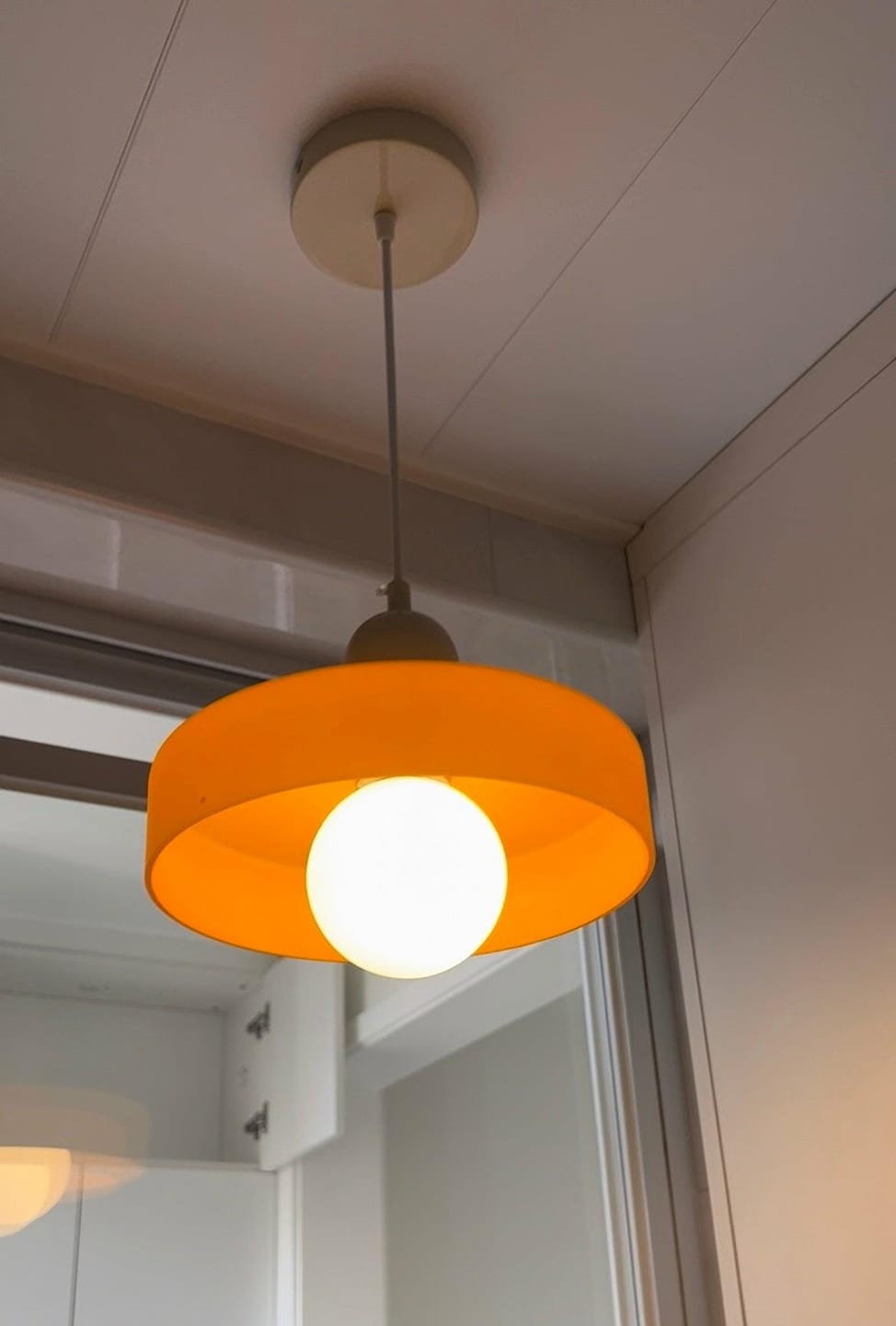 Customer photo review of Luminária Pendente Moderna Nórdica