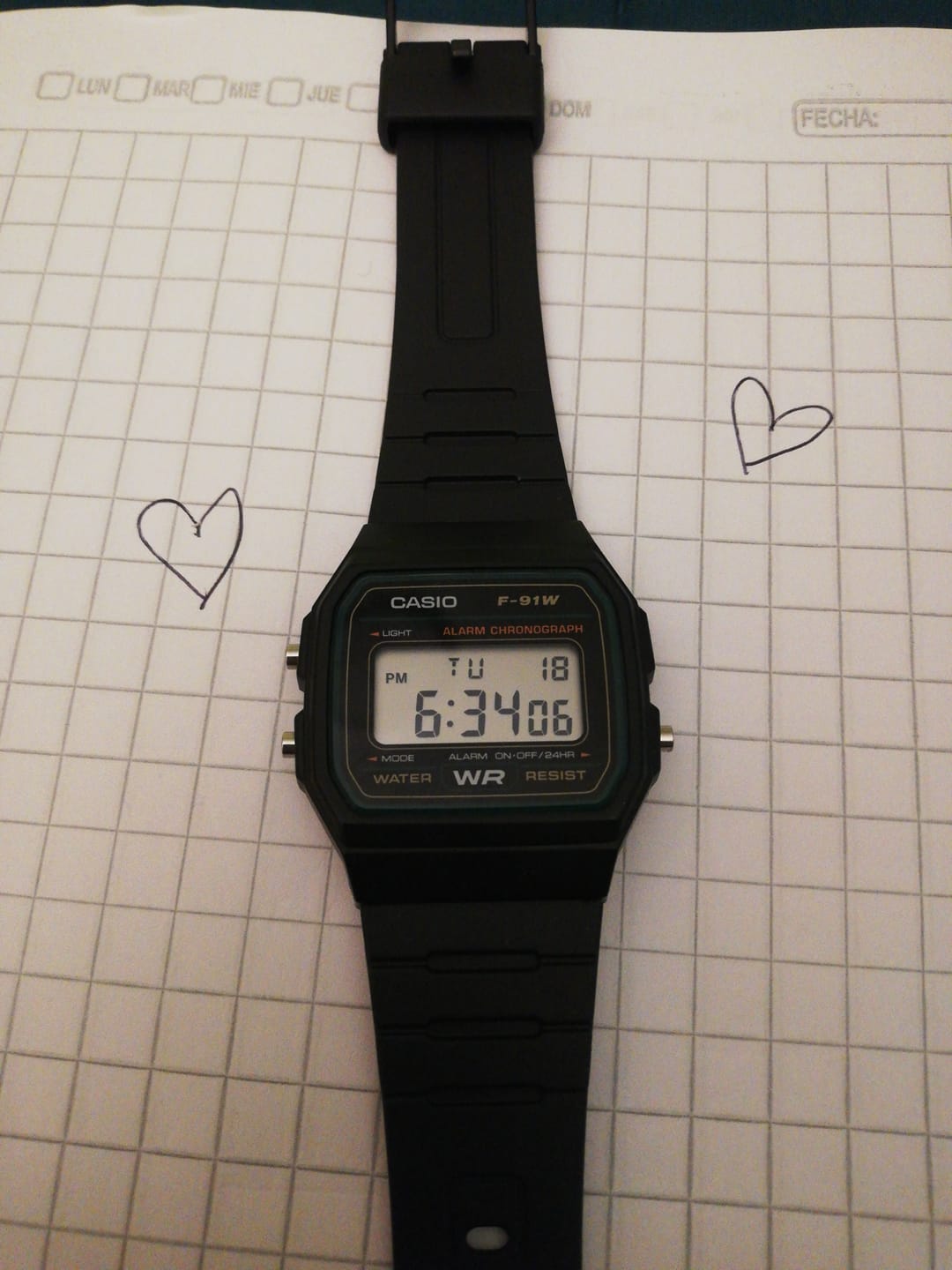 Customer photo review of Reloj Casio Vintage F-91W-3DG Clásico Líneas Verdes