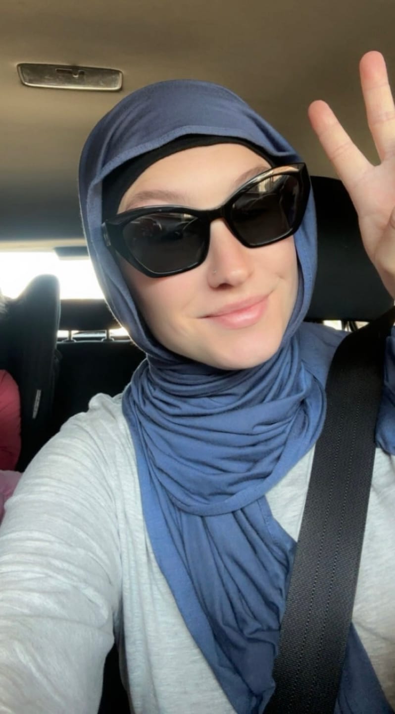 Customer photo review of Jersey Hijab - Blue Denim