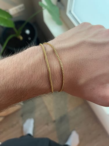 Customer photo review of BOX BRACELET