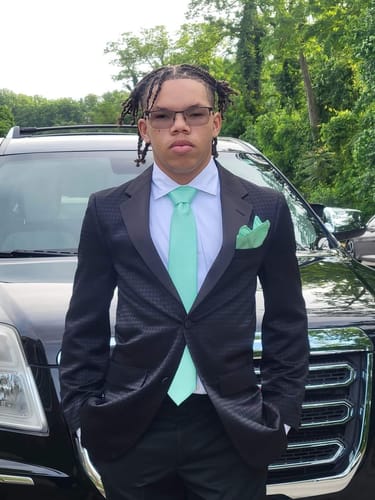 Customer photo review of Mint Green Solid Tie Ring Pocket Square Cufflinks Set