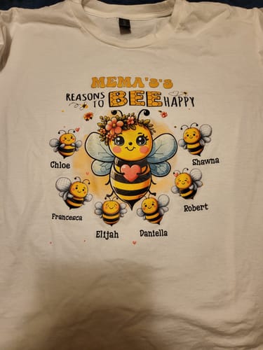 Customer photo review of Grandma's Reasons To Bee Happy Personalized Pure Cotton T-Shirt