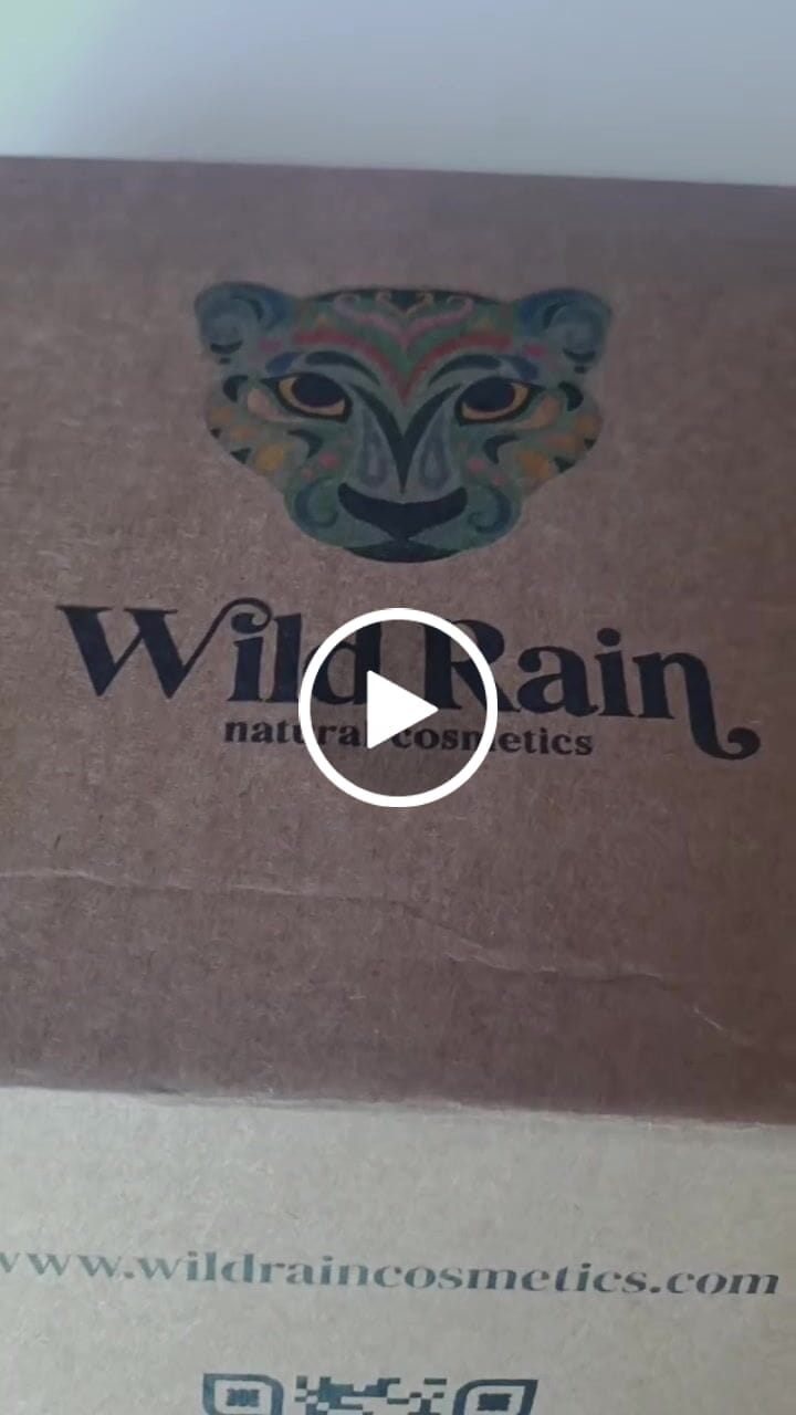 Customer video review of Reafirmante facial antiedad Praslin
