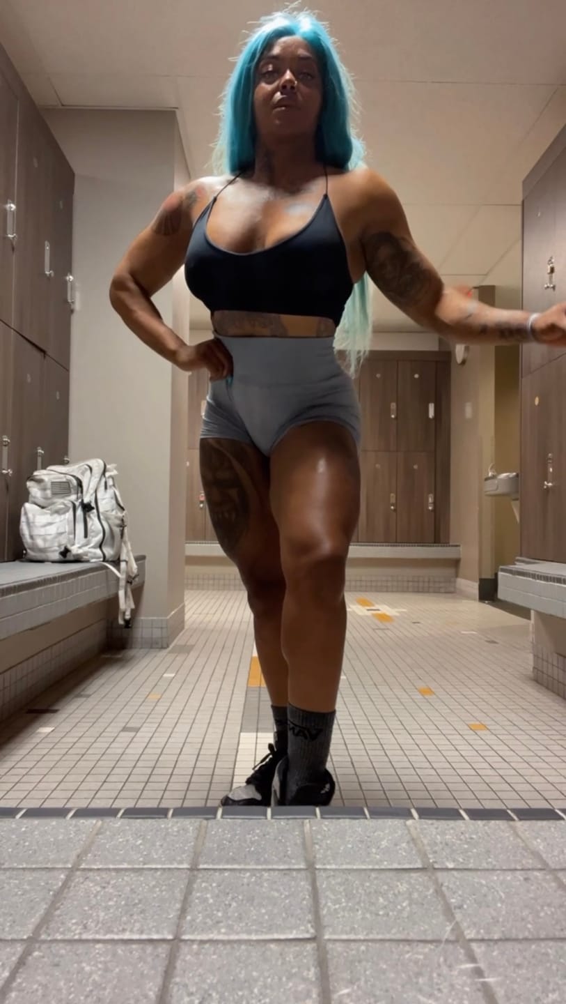 Customer photo review of W120 - seamless core shorts Spring 24'