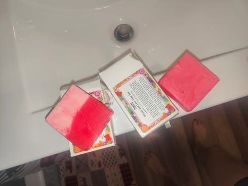 Customer photo review of Sweet and Low Yoni Bar