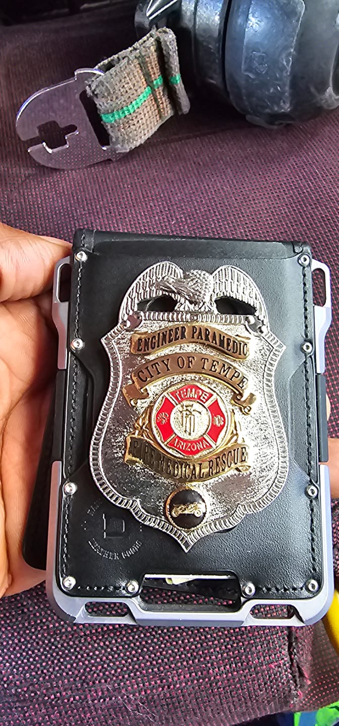 Customer photo review of M1 MAVERICK™ WALLET - SINGLE POCKET LEATHER