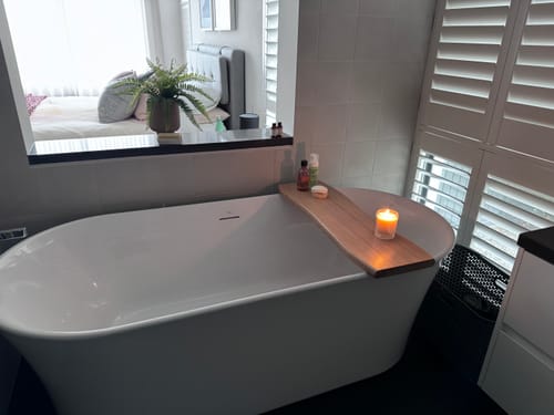 Customer photo review of Bath Caddy 3.0