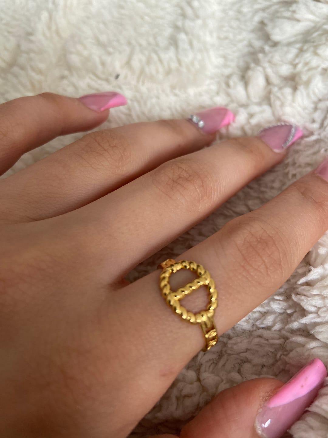 Customer photo review of Azura Ring | 18K vergoldet