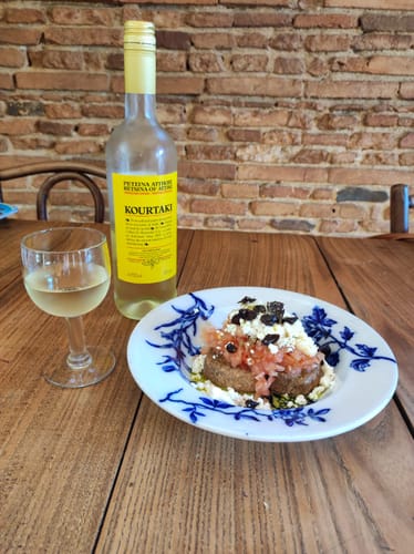 Customer photo review of Retsina Wine Kourtaki - 750ml