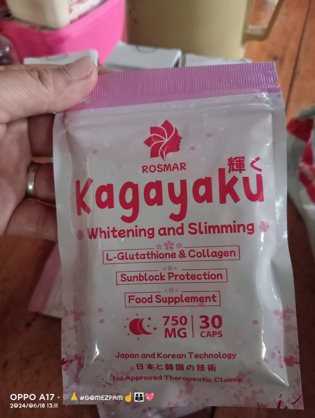 Customer photo review of ROSMAR Kagayaku Capsule (GLUTATHIONE + COLLAGEN + ORAL SUNBLOCK + SLIMMING)