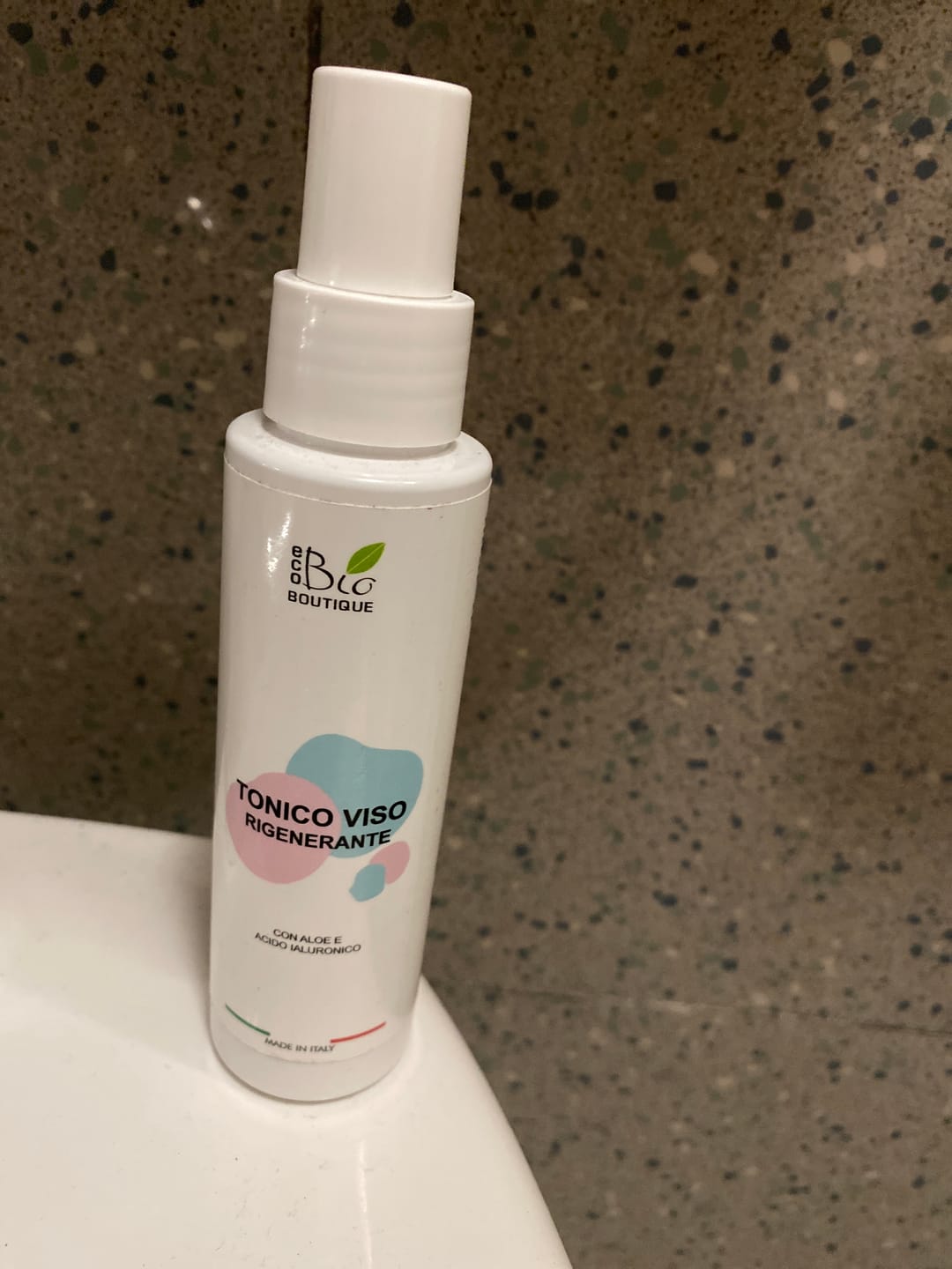 Customer photo review of Tonico Viso Rigenerante