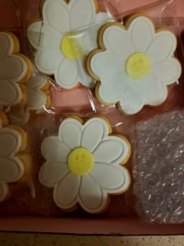 Customer photo review of Design Your Own HEART Cookies