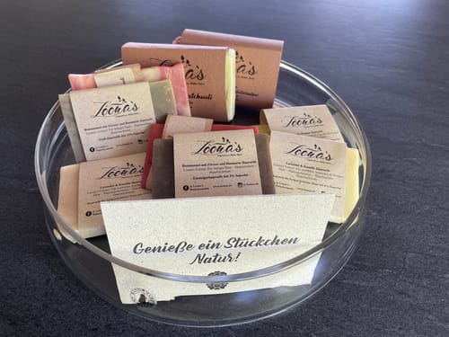 Customer photo review of Loona's Haarseife-Set mit Sisalsäckchen (Finde deine Haarseife)