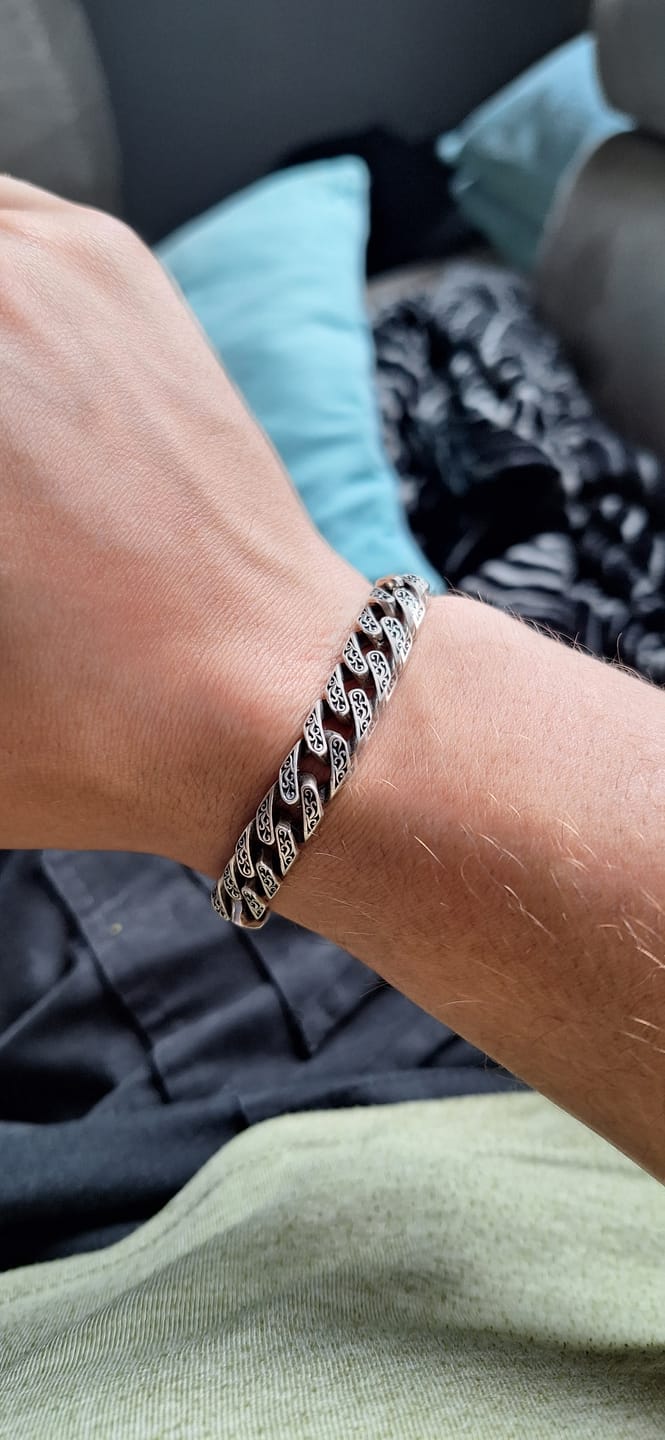 Customer photo review of ANCIENT CUBAN BRACELET. - 925 STERLING SILVER
