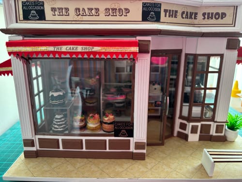Customer photo review of Paris Coffee & Cake Shop DIY Miniature Dollhouse