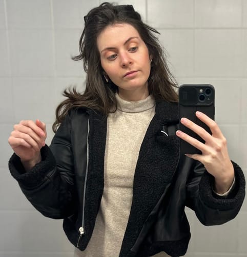 Customer photo review of Cazadora Biker Negra